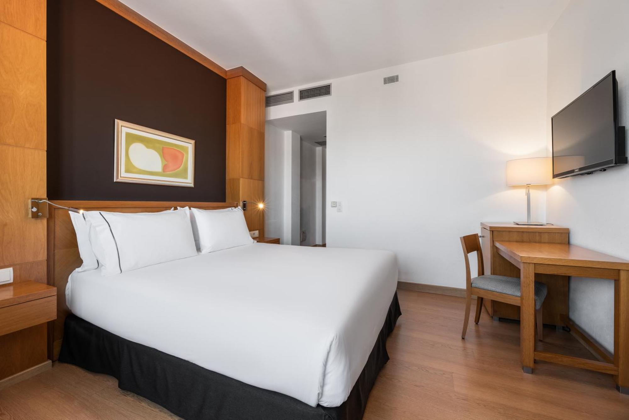 Exe Peregrino Hotell Santiago de Compostela Exteriör bild