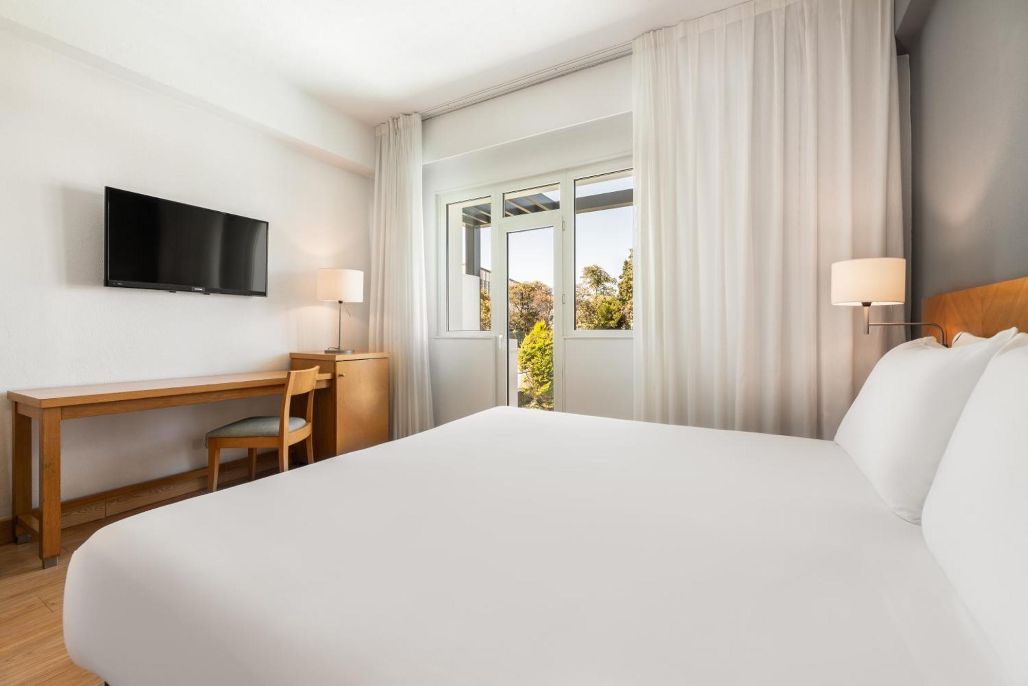Exe Peregrino Hotell Santiago de Compostela Exteriör bild